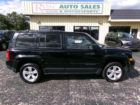 Used 2014 Jeep Patriot Latitude image 6