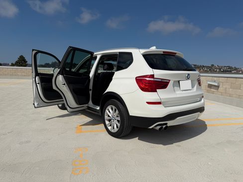 Used 2016 BMW X3 xDrive28i AWD/4WD image 11