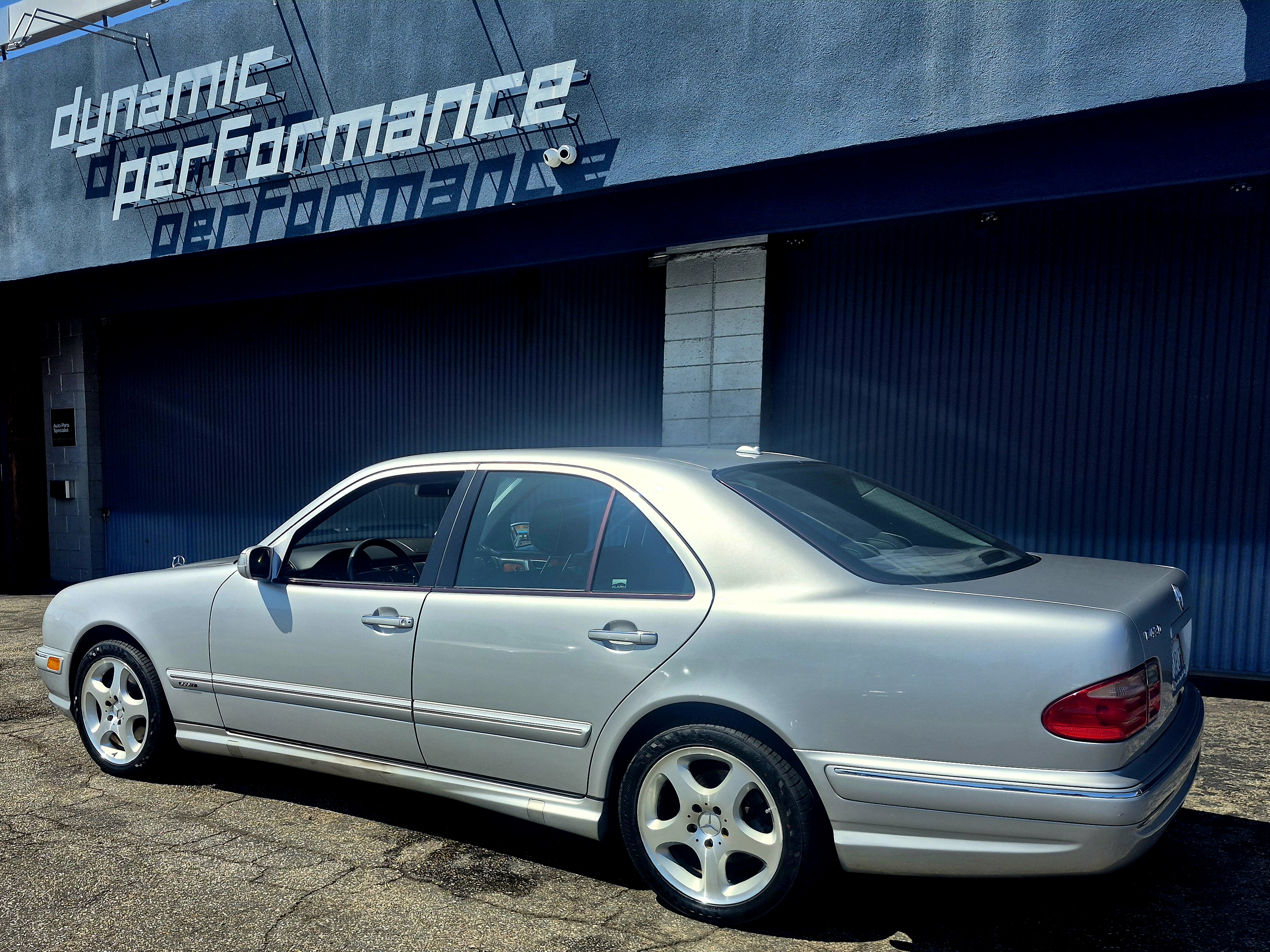 Used 2002 Mercedes-Benz E 430 Sedan image 2