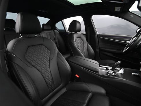 Used 2022 BMW 530i xDrive image 50