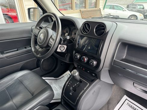 Used 2015 Jeep Patriot High Altitude image 14