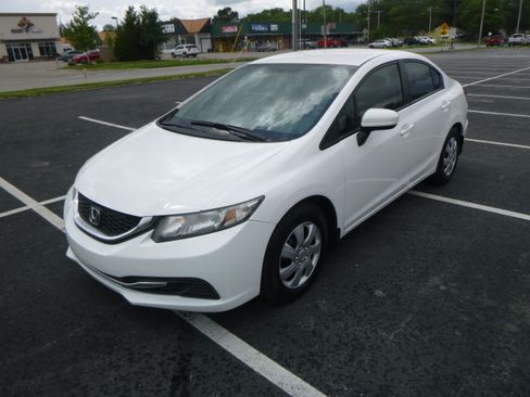 Used 2015 Honda Civic LX image 2