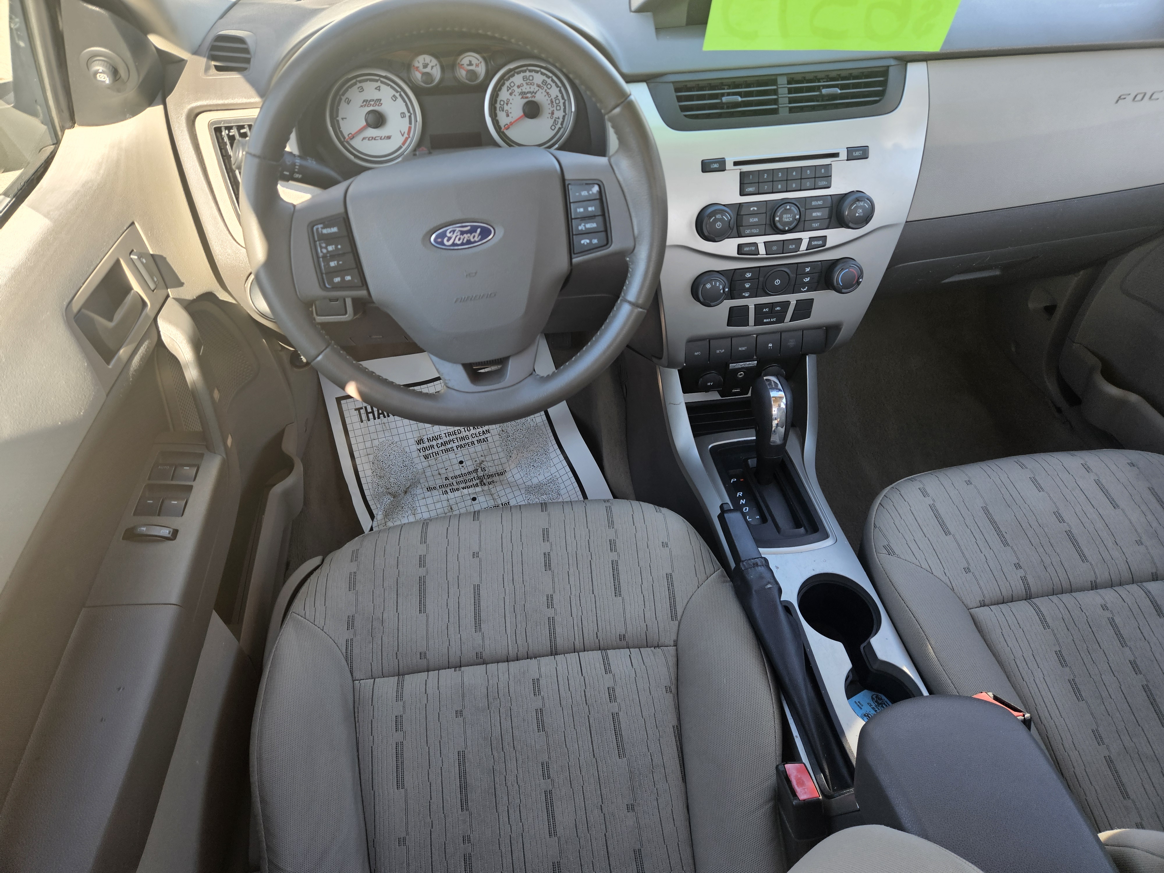 Used 2010 Ford Focus SE Sedan FWD image 7