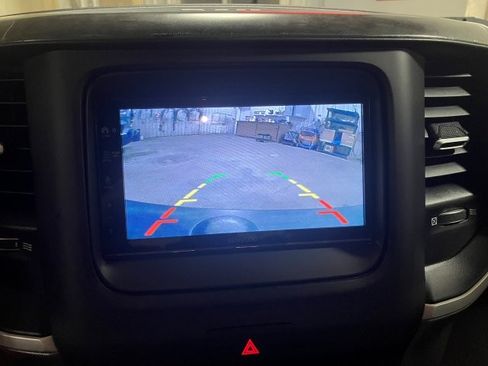 Used 2021 RAM 1500 Big Horn image 11