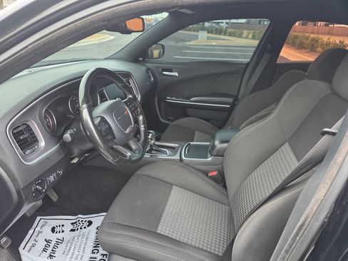 Used 2020 Dodge Charger R/T image 10