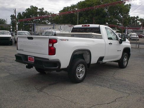 Used 2022 Chevrolet Silverado 2500 W/T AWD/4WD image 4