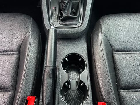 Used 2015 Volkswagen Jetta SE image 20