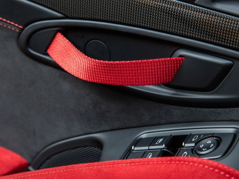 Used 2018 Porsche 911 GT2 RS image 69