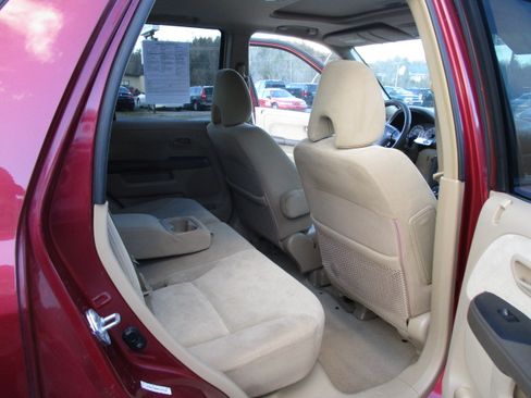 Used 2005 Honda CR-V EX image 21