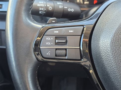 Used 2023 Honda Pilot Elite image 17