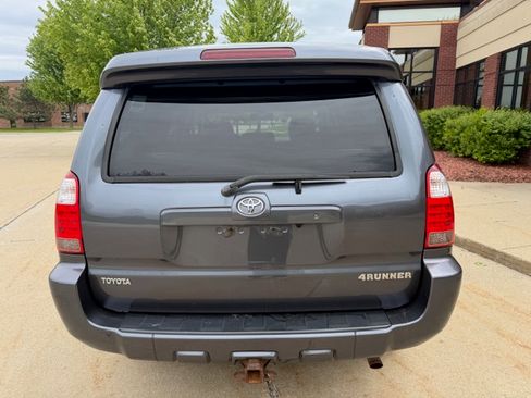 Used 2007 Toyota 4Runner 4WD Limited image 8