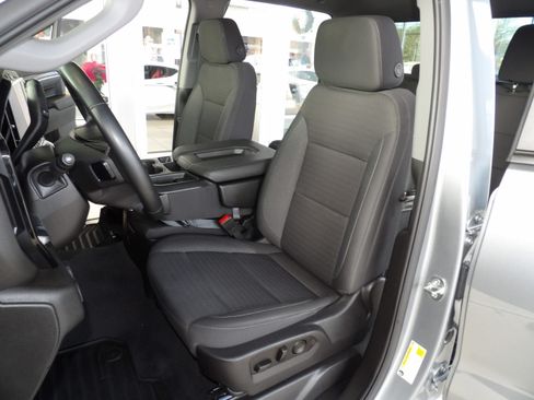 Used 2025 Chevrolet Silverado 1500 LT image 21