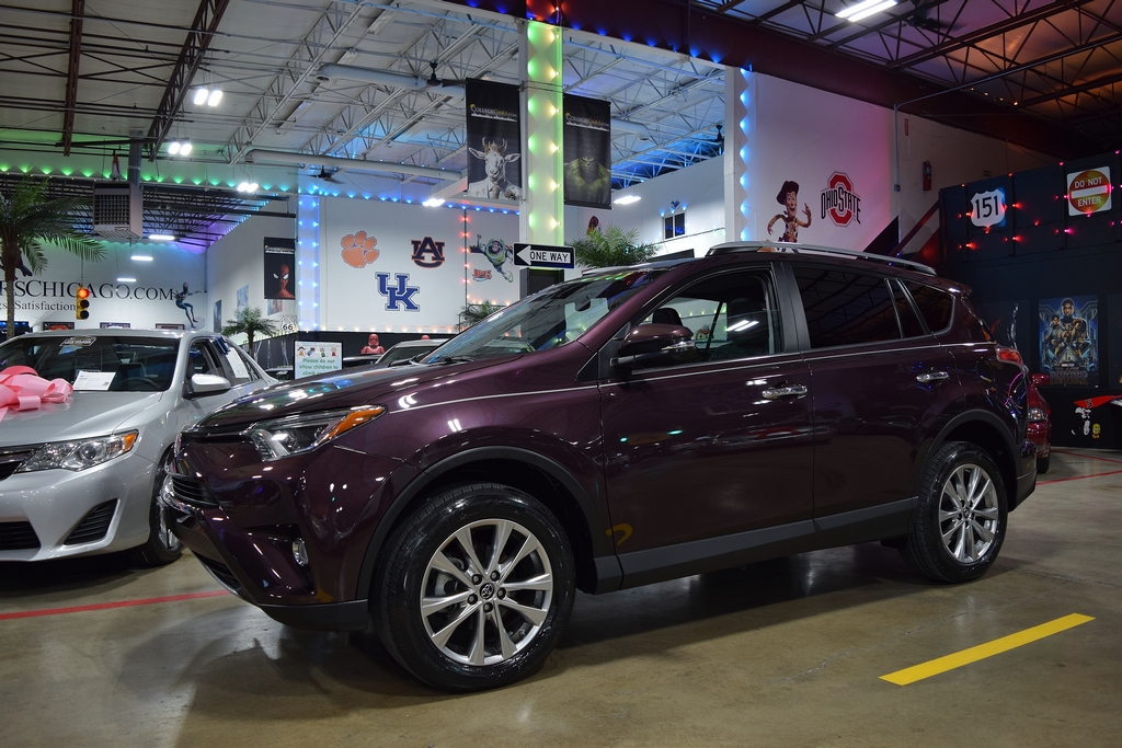 Used 2017 Toyota RAV4 Limited FWD image 11