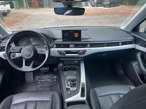Used 2017 Audi A4 2.0T Premium quattro Sedan AWD/4WD image 23