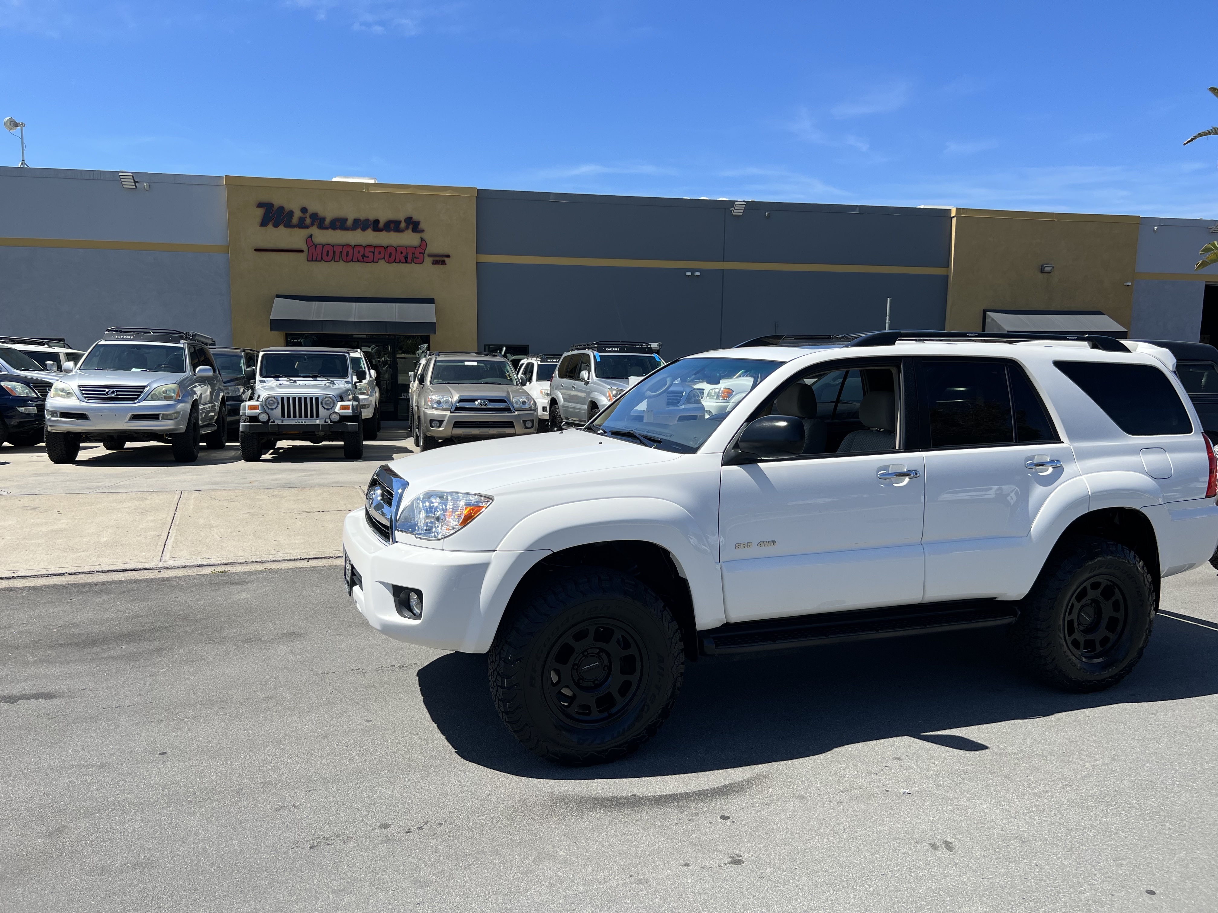 Used 2008 Toyota 4Runner 4WD image 1