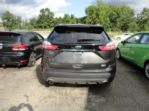 Used 2019 Ford Edge AWD SEL image 4