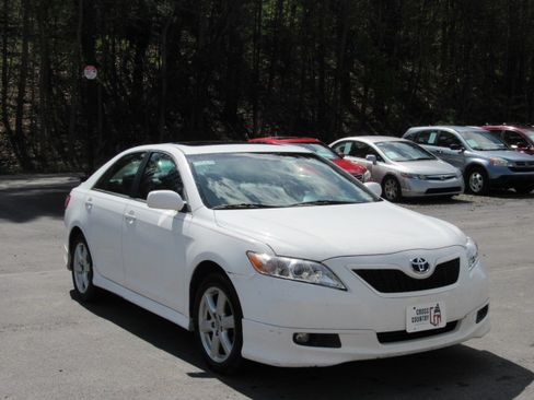 Used 2009 Toyota Camry SE FWD Sedan 2.5L 4-Cyl image 4