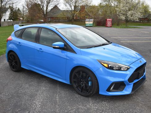 Used 2017 Ford Focus RS AWD/4WD image 21