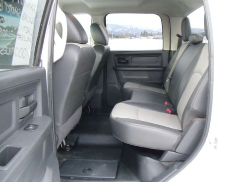 Used 2011 RAM 2500 Tradesman image 16