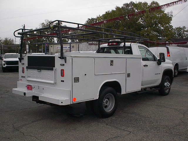Used 2021 Chevrolet Silverado 3500 W/T RWD image 4