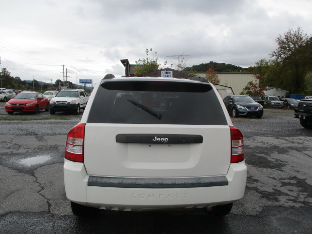 Used 2007 Jeep Compass 2WD Sport image 7