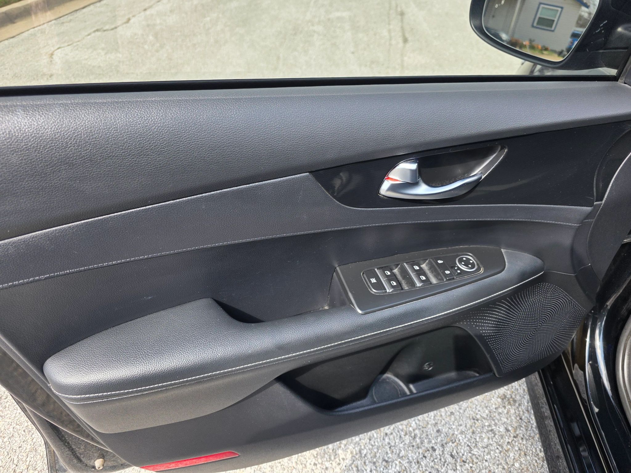 Used 2024 Kia Forte GT-Line Sedan FWD image 11