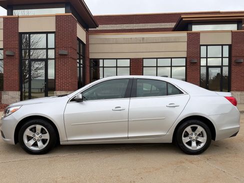 Used 2015 Chevrolet Malibu LS image 6