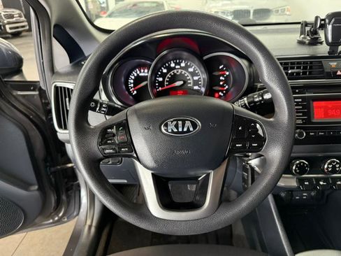 Used 2016 Kia Rio LX image 11