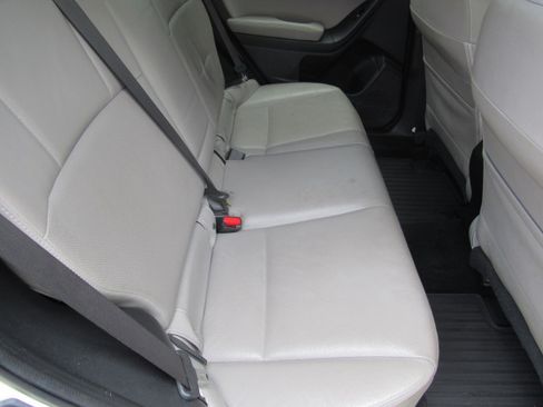 Used 2015 Subaru Forester 2.5i Limited AWD/4WD image 16