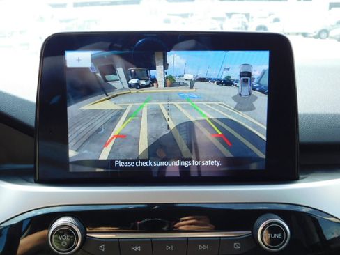 Used 2020 Ford Escape FWD SEL image 16
