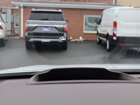 Used 2024 Toyota Sienna Platinum image 37