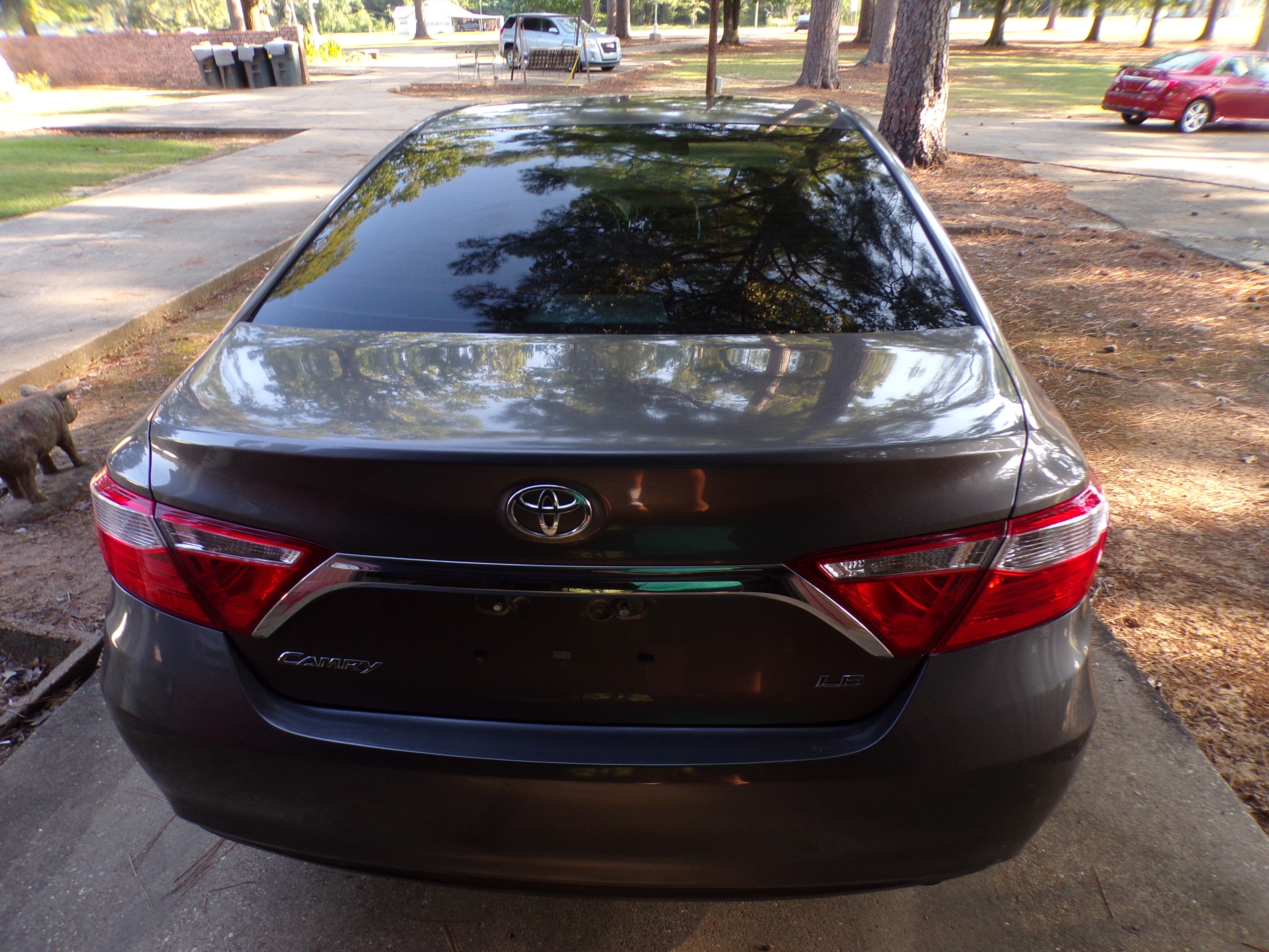 Used 2017 Toyota Camry LE Sedan 4D FWD image 6