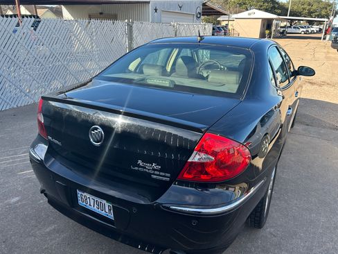 Used 2008 Buick LaCrosse Super image 3