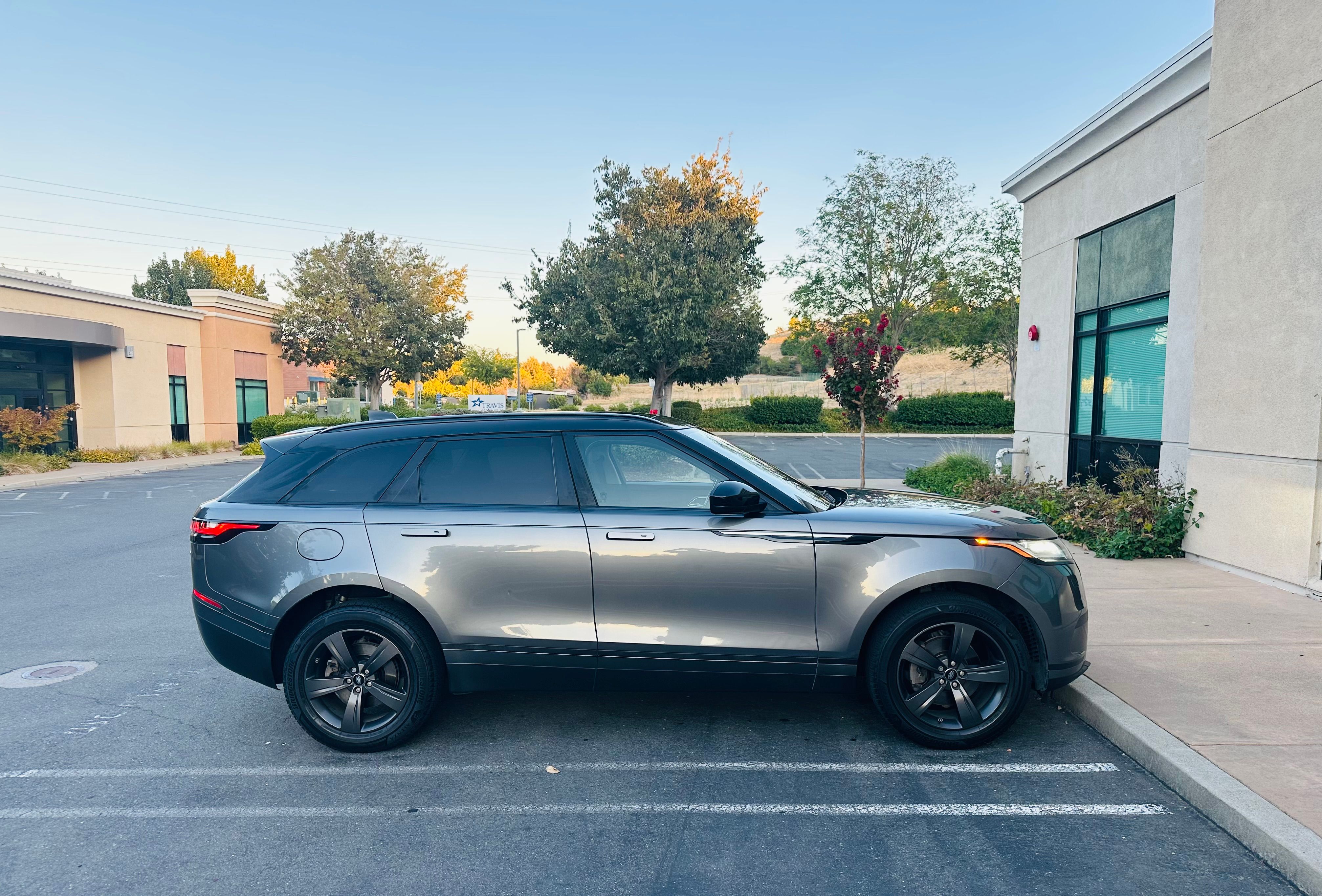 Used 2018 Land Rover Range Rover Velar S AWD/4WD image 6