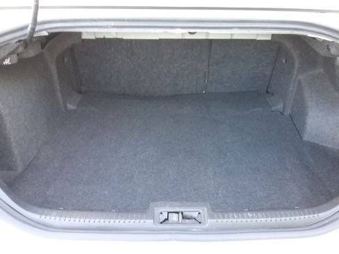 Used 2012 Ford Fusion S image 12