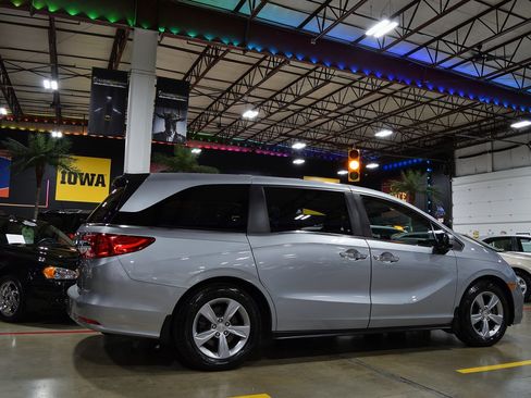 Used 2018 Honda Odyssey EX-L image 8