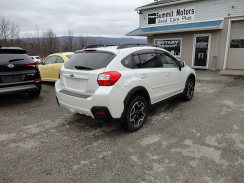 Used 2013 Subaru XV Crosstrek 2.0i Premium image 4