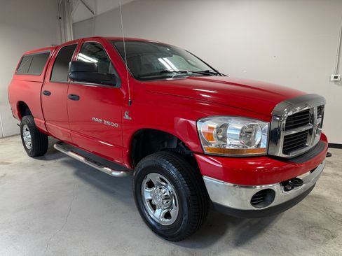 Used 2006 Dodge Ram 2500 Truck 4x4 Quad Cab image 1