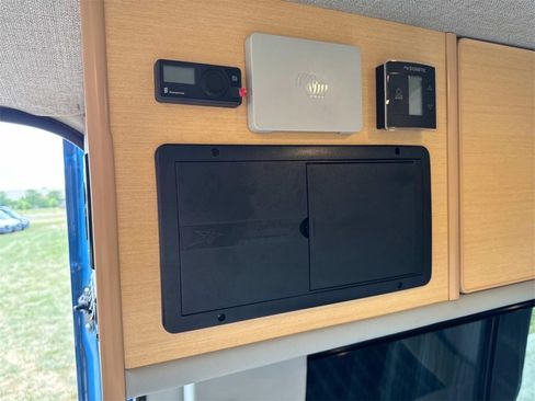 New 2025 Mercedes-Benz Sprinter 2500 image 17