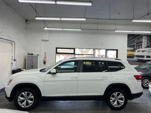 Used 2018 Volkswagen Atlas SEL image 9
