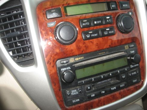 Used 2006 Toyota Highlander LE image 11