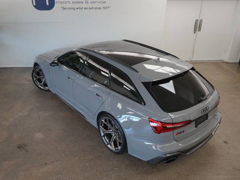 Used 2024 Audi RS 6 performance image 22