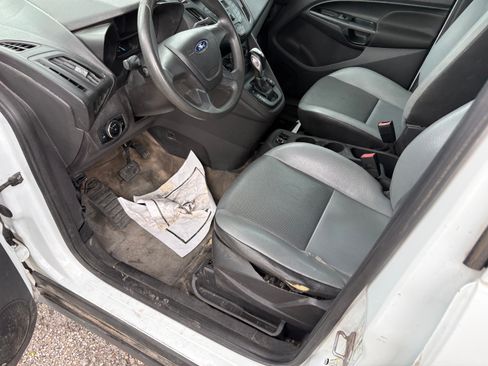 Used 2016 Ford Transit Connect XL image 6