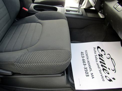 Used 2019 Nissan Frontier PRO-4X image 27