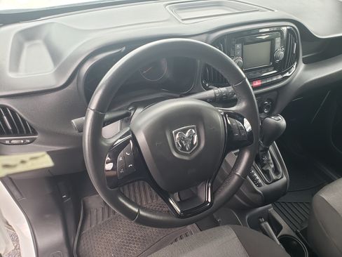 Used 2019 RAM ProMaster City Tradesman SLT image 14