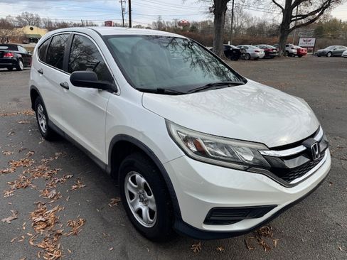 Used 2015 Honda CR-V LX image 3