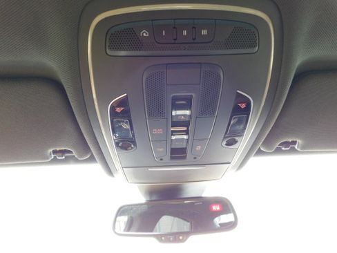 Used 2016 Audi A8 L 3.0T image 25