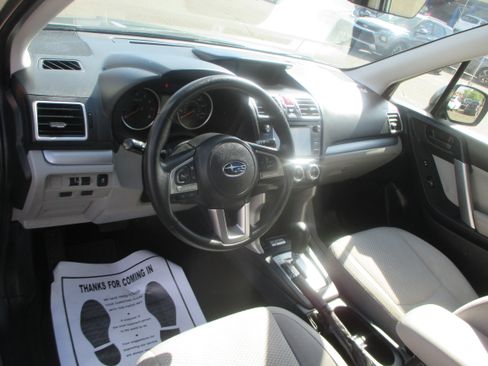 Used 2018 Subaru Forester 2.5i Premium image 9