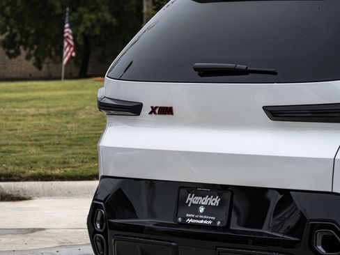 New 2026 BMW XM Label Red image 40