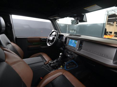 Used 2023 Ford Bronco Outer Banks image 47